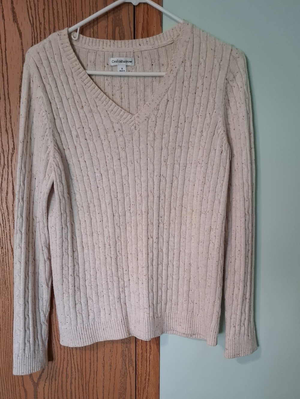 croft & barrow Neutral Speckled Cream V-Neck Ribbed Sweater